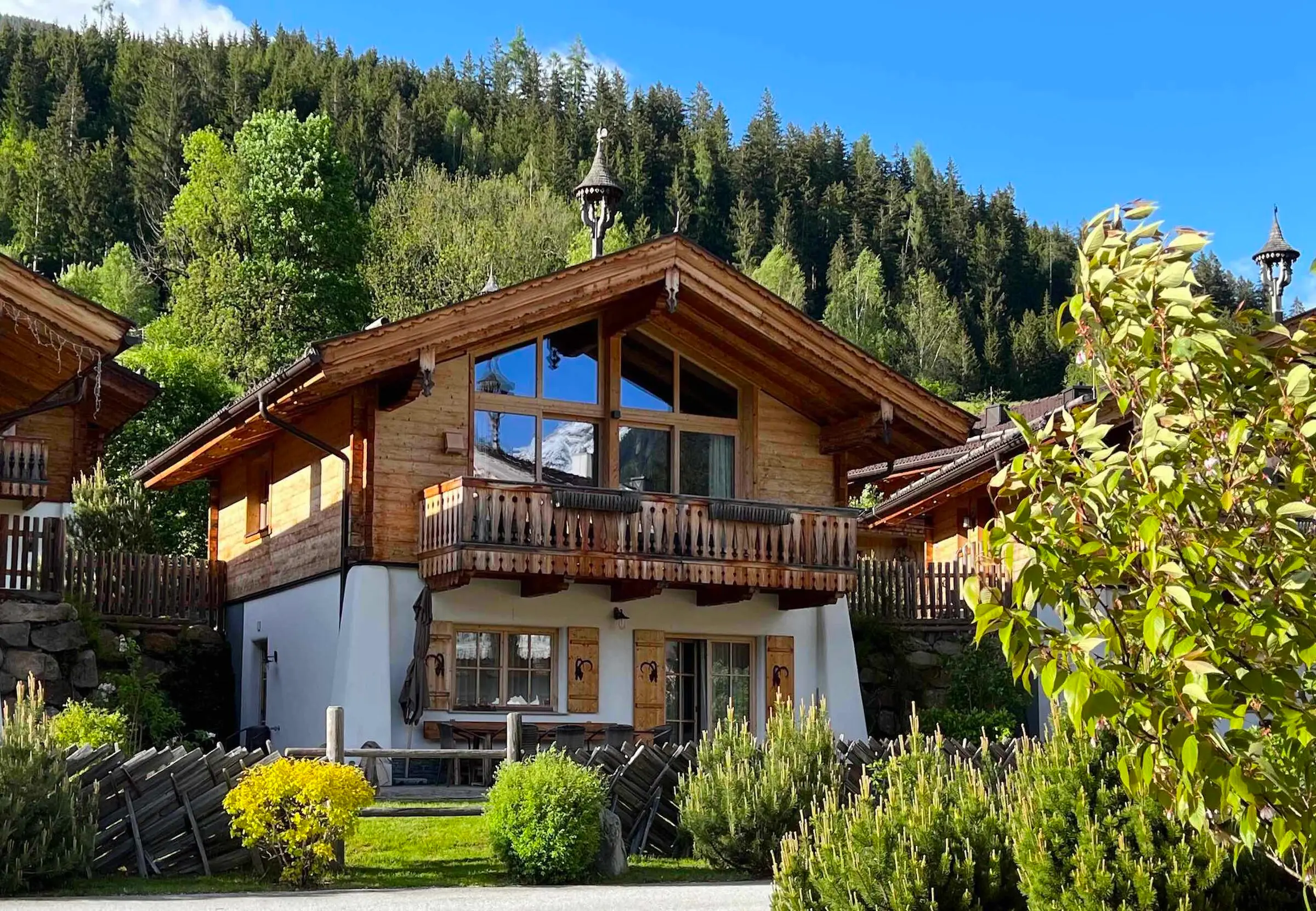 Exterior summer