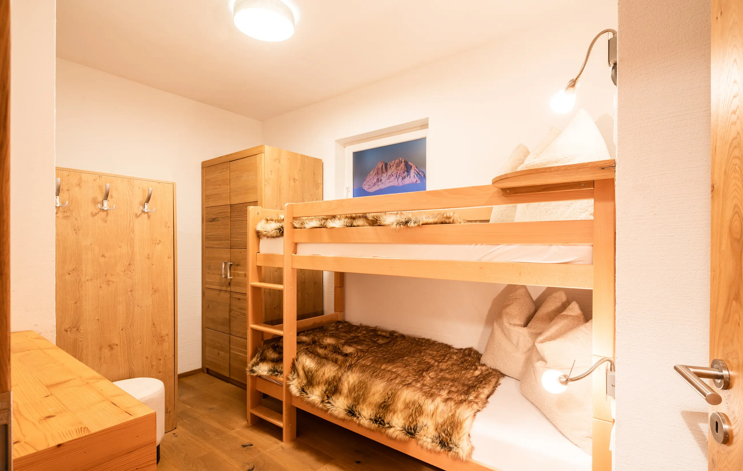 Children's room with bunk bed
